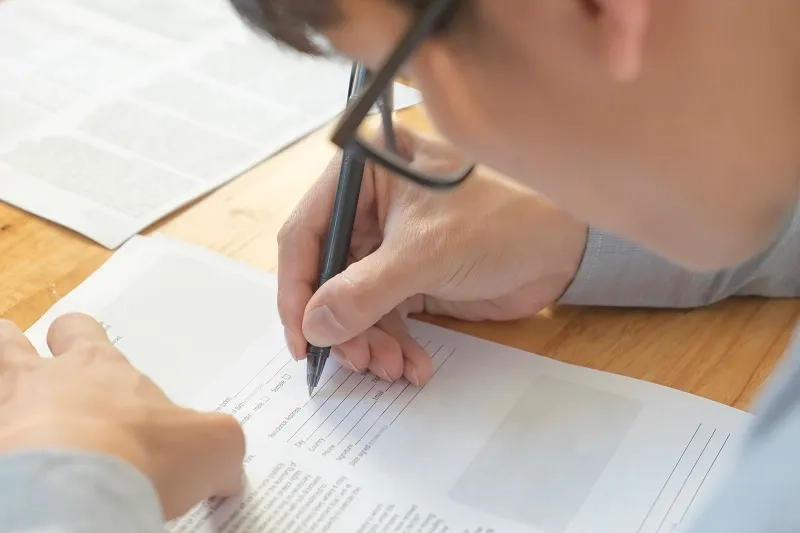 唔好抄字典！4步寫出深度定義型Essay